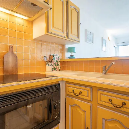 Lejlighed Le Serpent De Mer-2 By Interhome